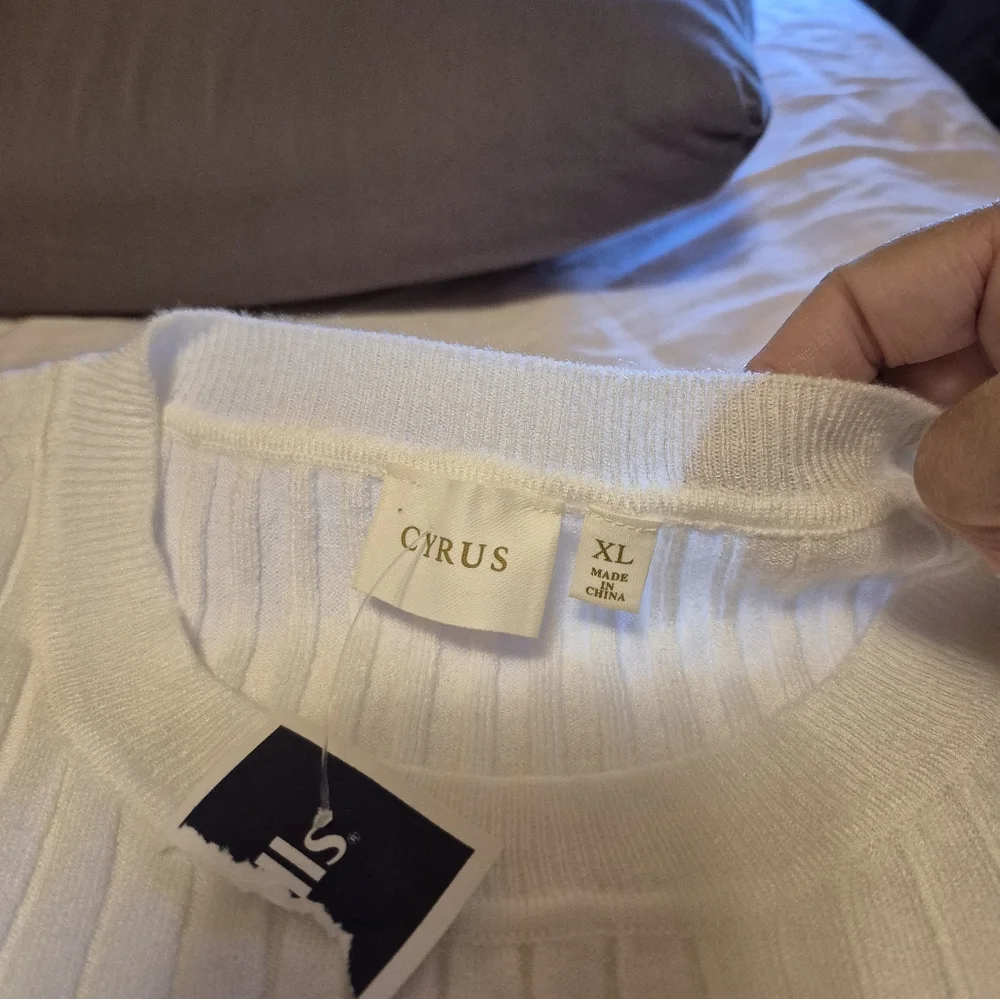 Cyrus Ribbed Knit Top - Picture 2 of 2